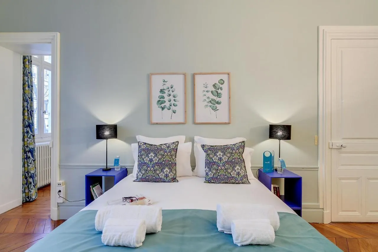 Apartment Sweet - Messine Paris